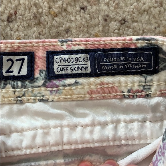 Pink floral Miss Me Jeans - Picture 6 of 10